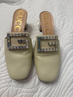 Gucci Cream Leather Jeweled G Buckle Mule Heels